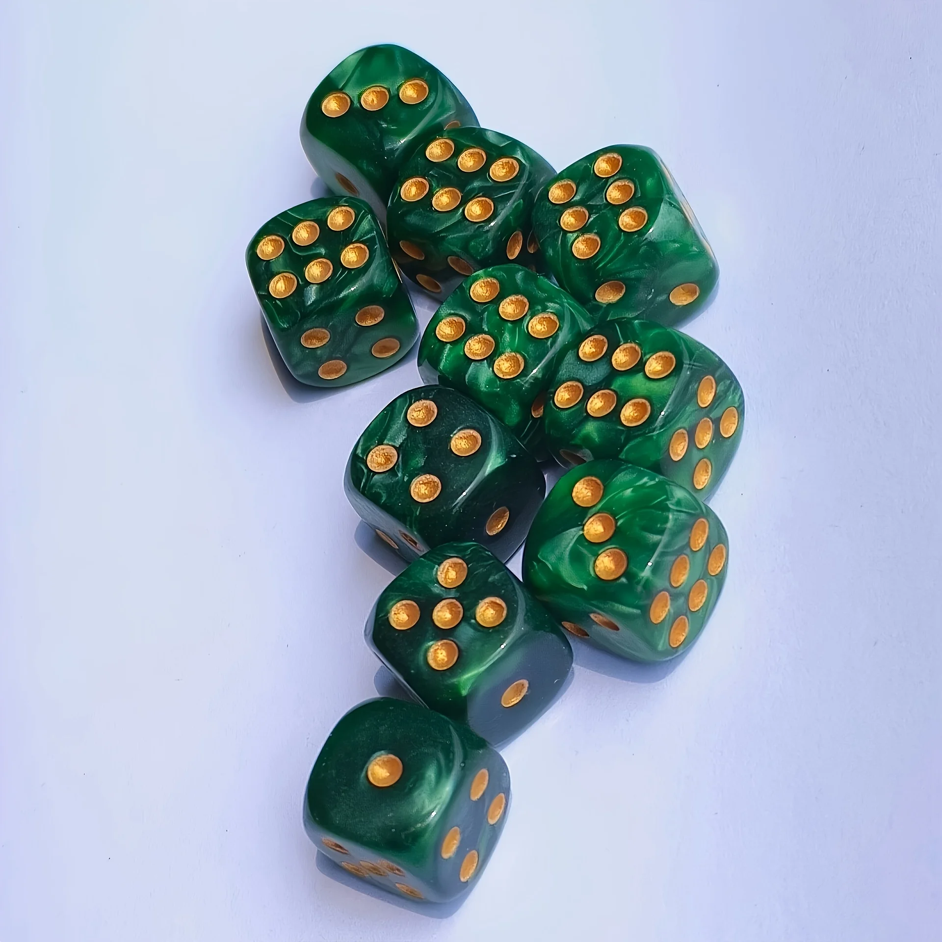 10 szt. Kostek D6 z perłowym w – Party Games Board Game recenzja i cena
