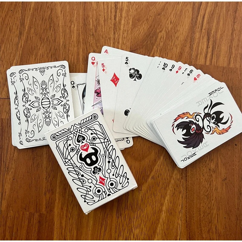Karty do gry w poker Hollow Kn – Party Games Board Game recenzja i cena